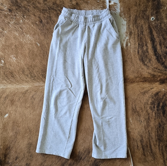 H&M Cotton Sweatpants - Picture 1 of 3